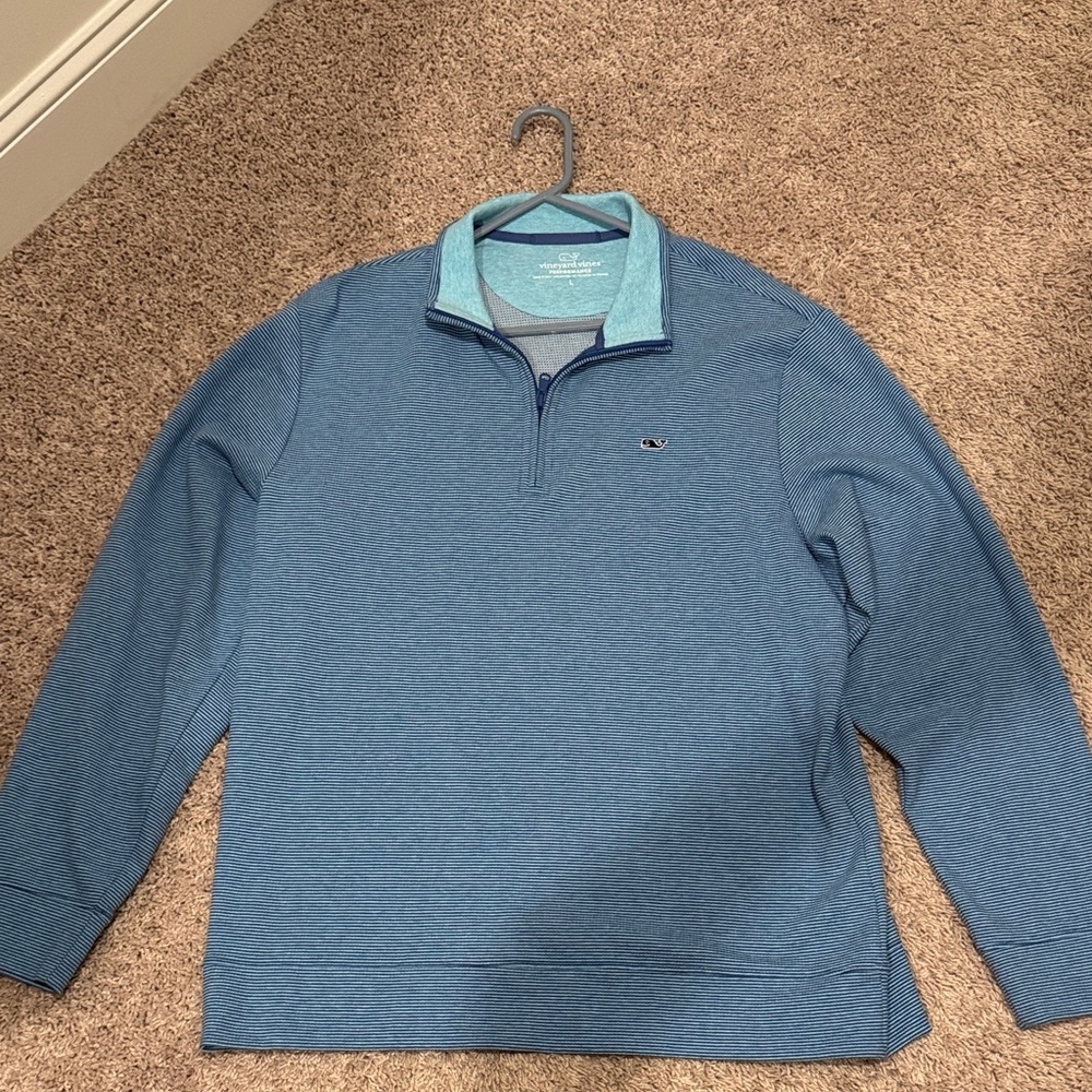 Vineyard Vines Light Blue Performance Pullover - L